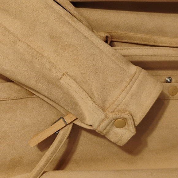 🌼 Coat 🌼 - Picture 3 of 9